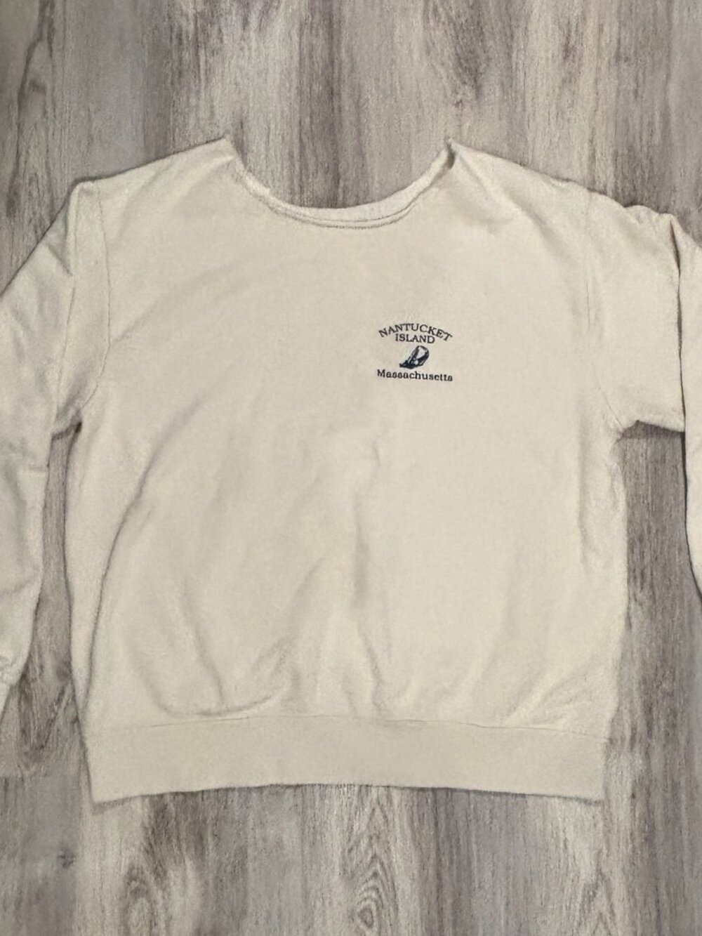 🤍 Brandy Melville Nantucket Island Sweatshirt 🤍